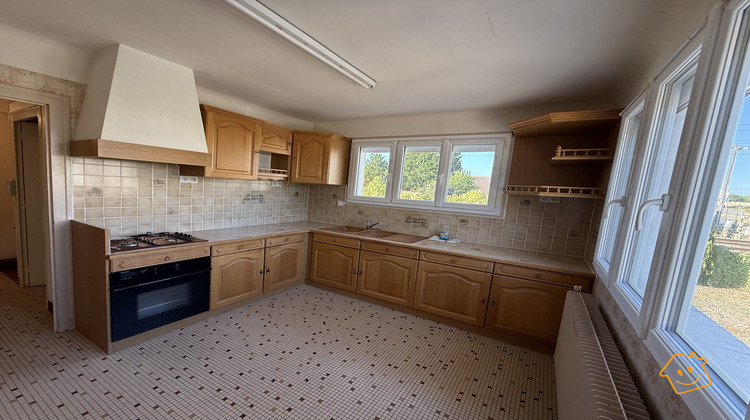 Ma-Cabane - Vente Maison Moulins-sur-Yèvre, 86 m²