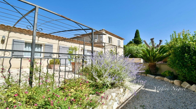 Ma-Cabane - Vente Maison MOURIES, 150 m²