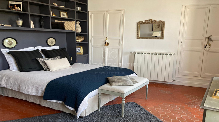 Ma-Cabane - Vente Maison MOURIES, 200 m²