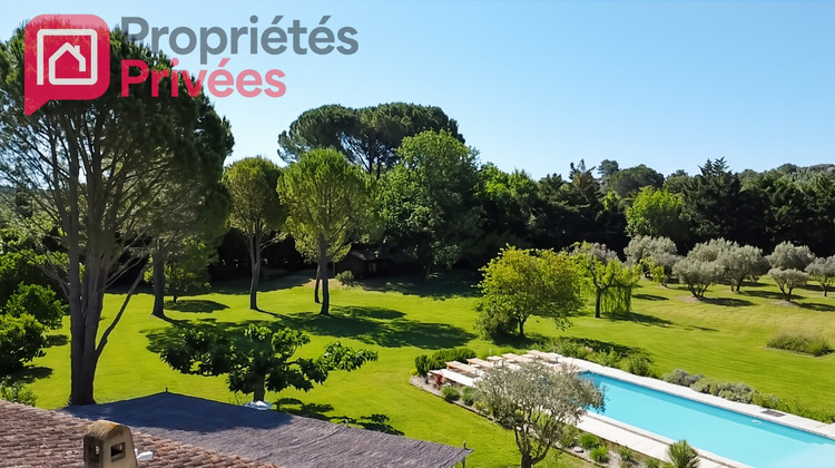 Ma-Cabane - Vente Maison MOURIES, 197 m²
