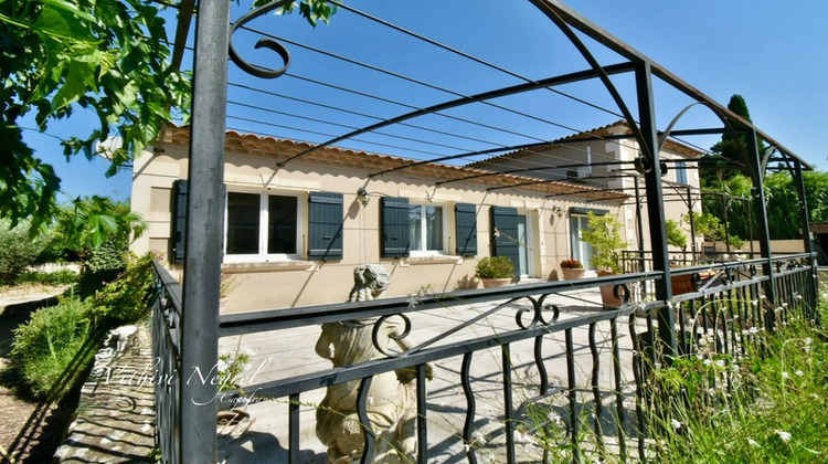 Ma-Cabane - Vente Maison MOURIES, 150 m²