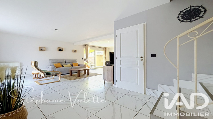 Ma-Cabane - Vente Maison Mours-Saint-Eusèbe, 121 m²