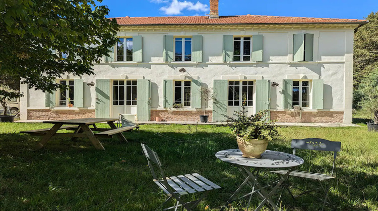 Ma-Cabane - Vente Maison MOUSTEY, 210 m²