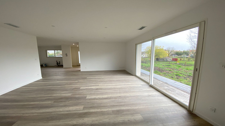 Ma-Cabane - Vente Maison MOUSTEY, 109 m²