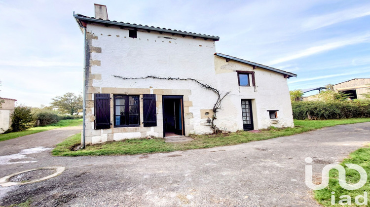 Ma-Cabane - Vente Maison Mouterre-sur-Blourde, 69 m²