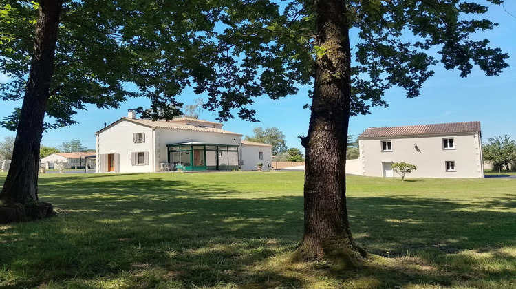 Ma-Cabane - Vente Maison Mouthiers-sur-Boëme, 223 m²
