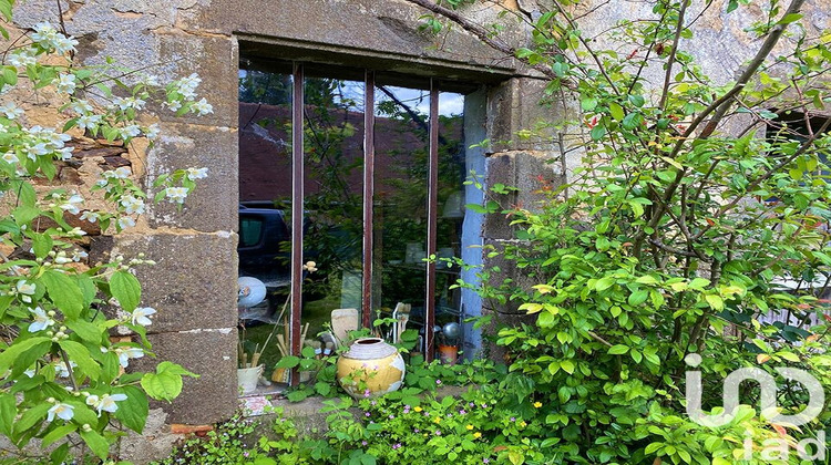 Ma-Cabane - Vente Maison Moutiers-en-Puisaye, 62 m²