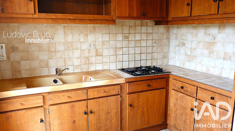 Ma-Cabane - Vente Maison Moutiers-en-Puisaye, 45 m²