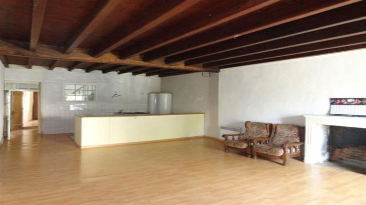 Ma-Cabane - Vente Maison MOUTIERS-SUR-LE-LAY, 193 m²