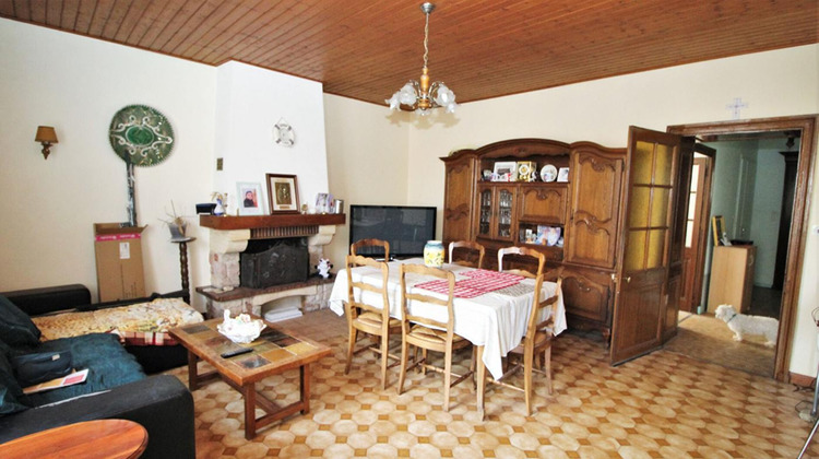 Ma-Cabane - Vente Maison MOUTIERS SUR LE LAY, 137 m²