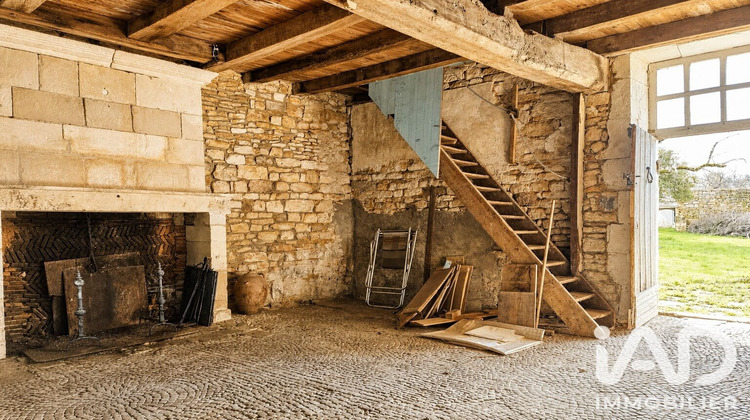 Ma-Cabane - Vente Maison Mouton, 168 m²