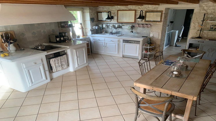 Ma-Cabane - Vente Maison MOUZEUIL SAINT MARTIN, 180 m²