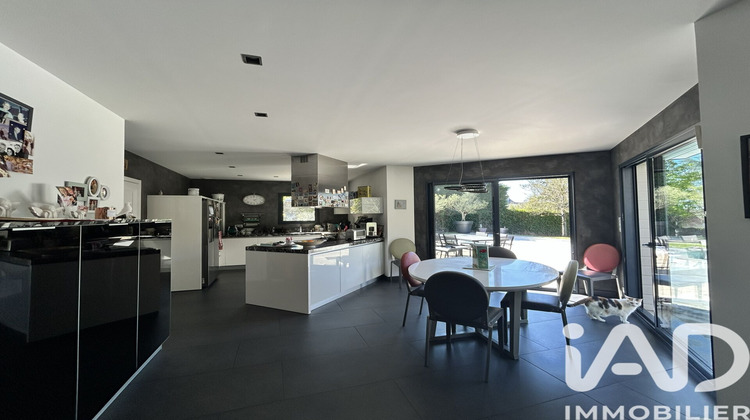 Ma-Cabane - Vente Maison Mûrs-Erigné, 216 m²