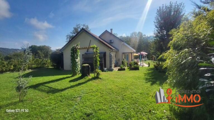 Ma-Cabane - Vente Maison Murs-et-Gélignieux, 114 m²