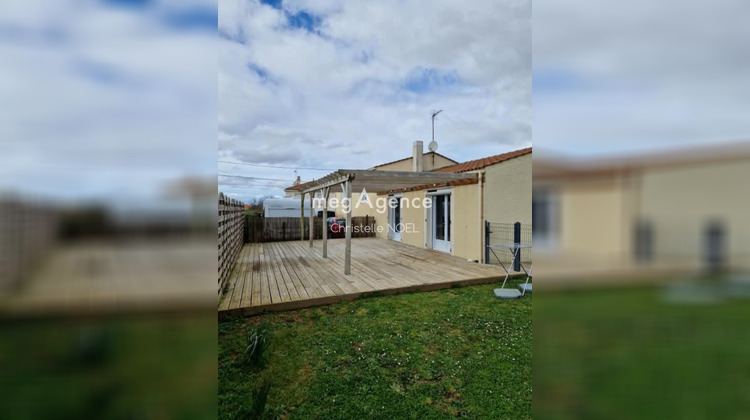 Ma-Cabane - Vente Maison NALLIERS, 176 m²