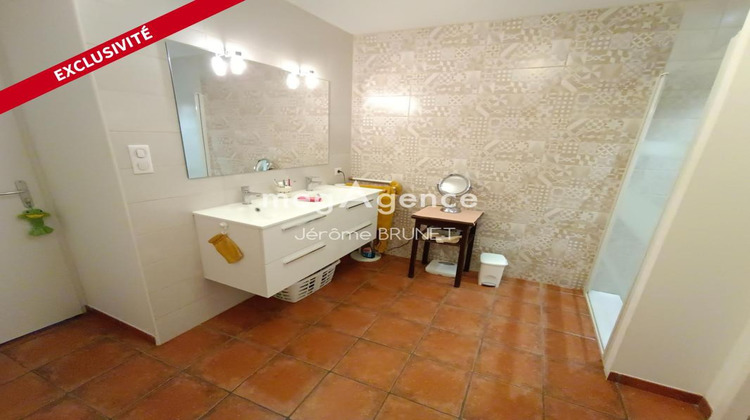 Ma-Cabane - Vente Maison NALLIERS, 235 m²