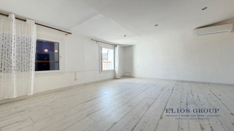 Ma-Cabane - Vente Maison Nans-les-Pins, 67 m²