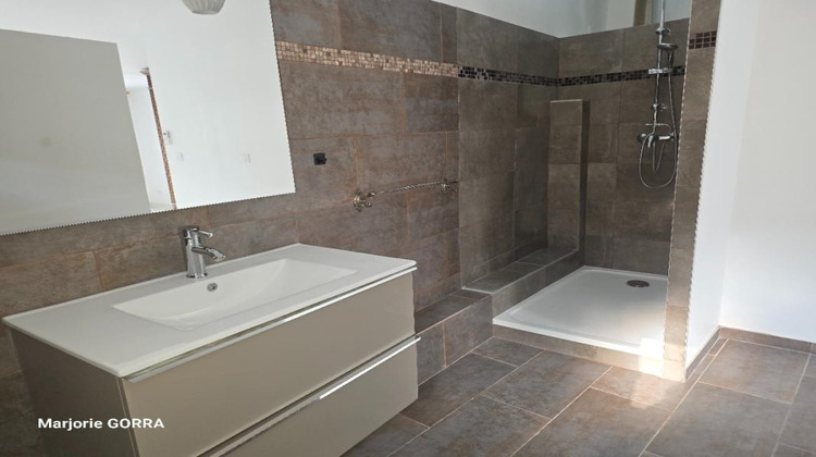 Ma-Cabane - Vente Maison NANS LES PINS, 67 m²