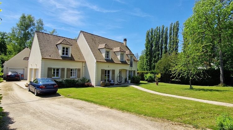 Ma-Cabane - Vente Maison NANTEAU-SUR-ESSONNE, 194 m²