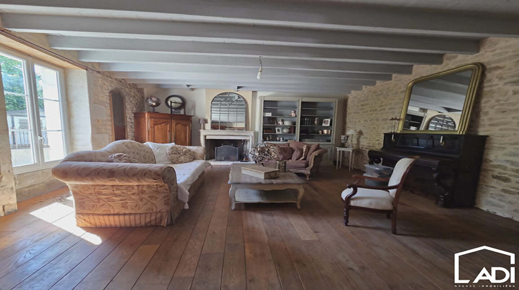 Ma-Cabane - Vente Maison NANTEUIL, 208 m²