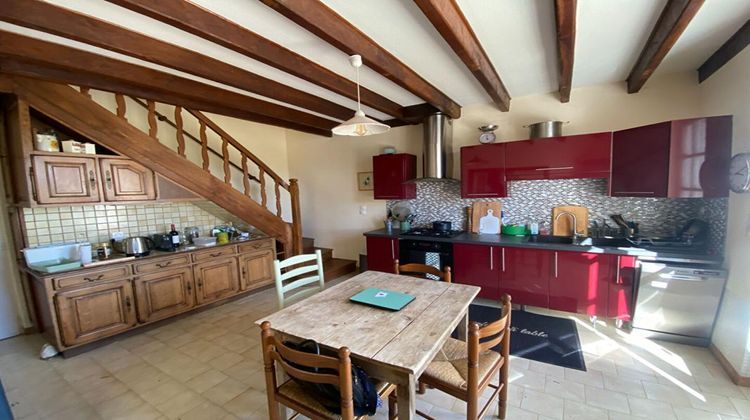 Ma-Cabane - Vente Maison NANTEUIL EN VALLEE, 230 m²