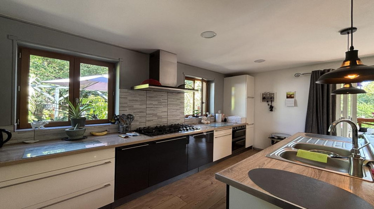 Ma-Cabane - Vente Maison NANTEUIL EN VALLEE, 97 m²