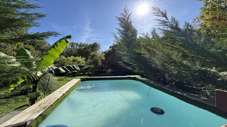 Ma-Cabane - Vente Maison NANTEUIL EN VALLEE, 97 m²