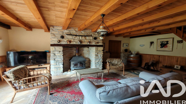 Ma-Cabane - Vente Maison Nanteuil-en-Vallée, 97 m²