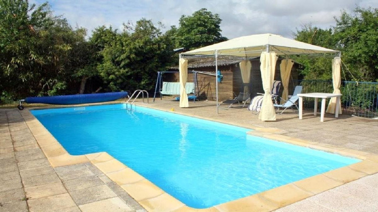 Ma-Cabane - Vente Maison NANTEUIL EN VALLEE, 125 m²