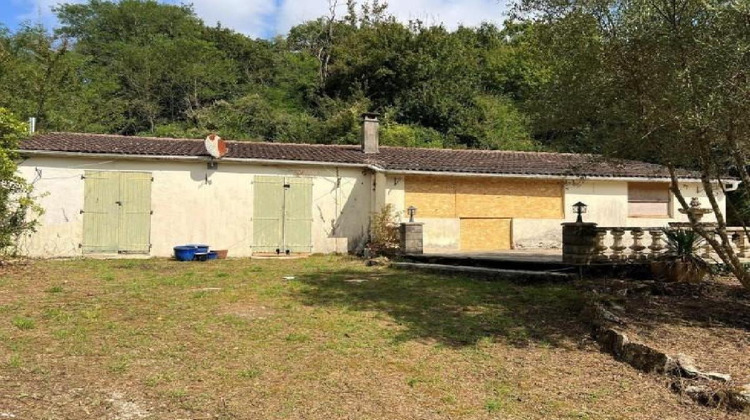 Ma-Cabane - Vente Maison NANTEUIL EN VALLEE, 93 m²