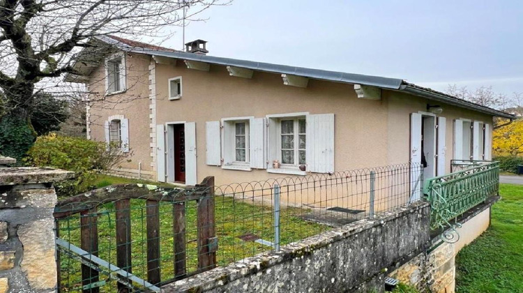 Ma-Cabane - Vente Maison NANTEUIL EN VALLEE, 112 m²