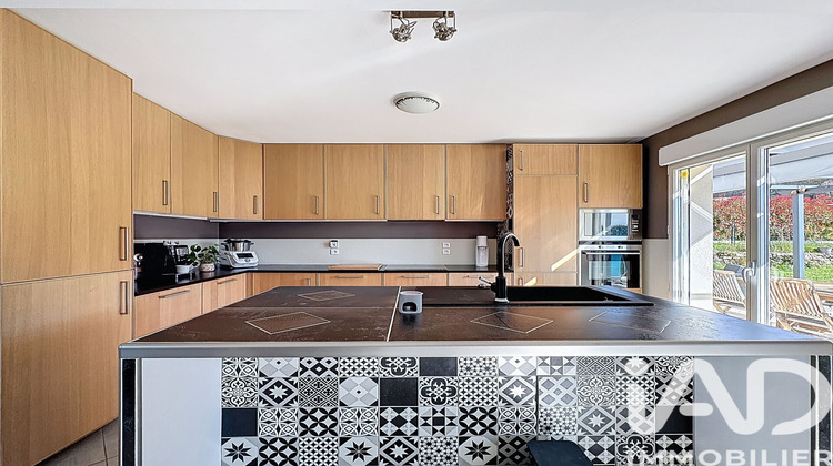 Ma-Cabane - Vente Maison Nanteuil-la-Forêt, 190 m²