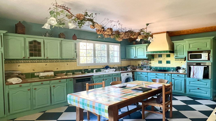 Ma-Cabane - Vente Maison NAVEIL, 323 m²