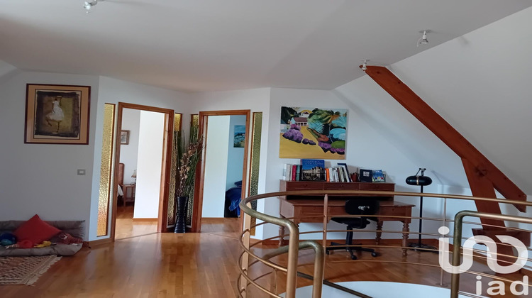 Ma-Cabane - Vente Maison Nazelles Négron, 181 m²