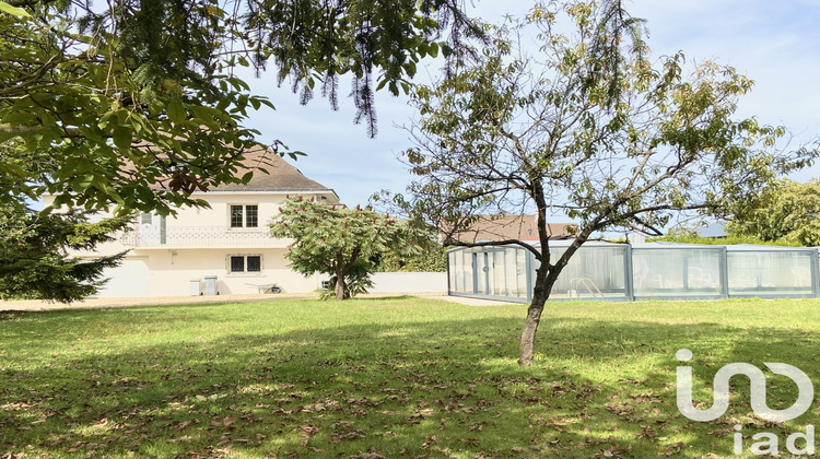 Ma-Cabane - Vente Maison Nazelles-Négron, 250 m²