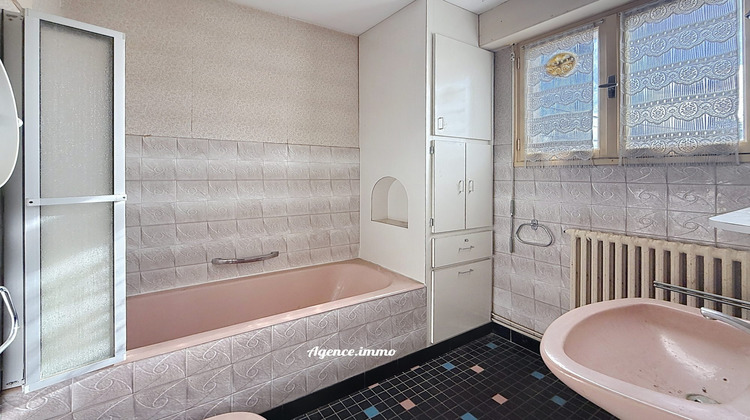 Ma-Cabane - Vente Maison Nazelles-Négron, 172 m²