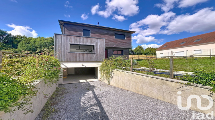 Ma-Cabane - Vente Maison Nazelles-Négron, 169 m²