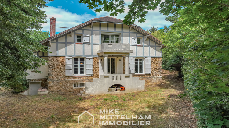 Ma-Cabane - Vente Maison Neauphle-le-Château, 240 m²