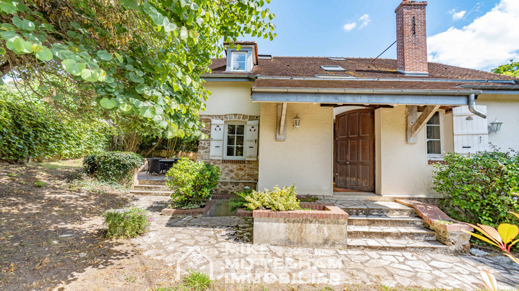 Ma-Cabane - Vente Maison Neauphle-le-Château, 240 m²