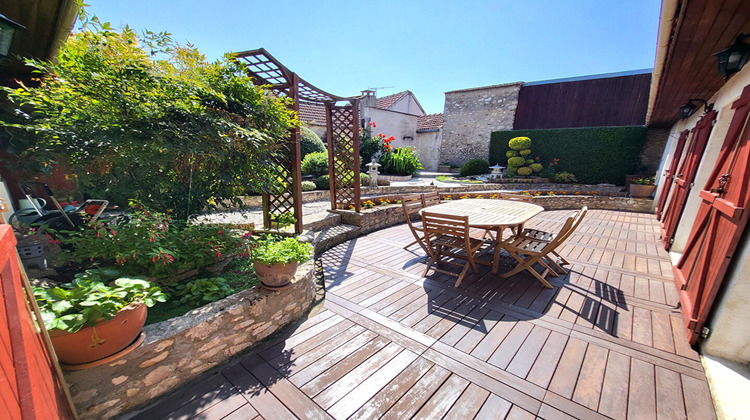 Ma-Cabane - Vente Maison NEAUPHLE-LE-VIEUX, 150 m²