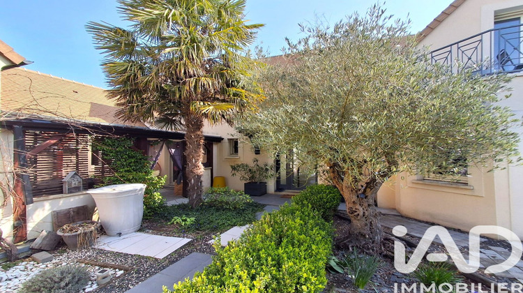 Ma-Cabane - Vente Maison Neauphle-le-Vieux, 248 m²