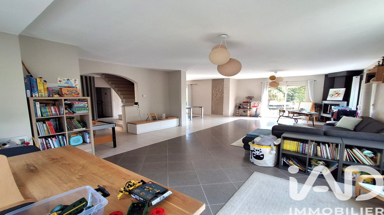 Ma-Cabane - Vente Maison Neauphle-le-Vieux, 248 m²