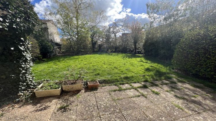 Ma-Cabane - Vente Maison Néris-les-Bains, 160 m²