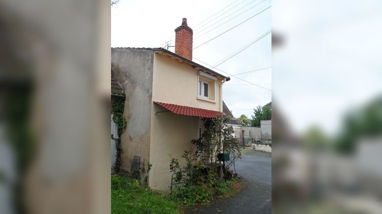 Ma-Cabane - Vente Maison NERIS LES BAINS, 45 m²