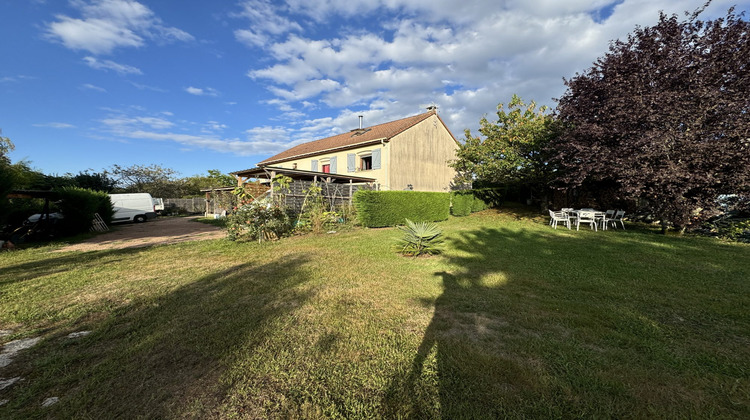 Ma-Cabane - Vente Maison Néris-les-Bains, 150 m²