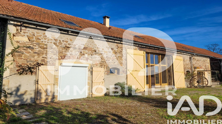 Ma-Cabane - Vente Maison Néris-les-Bains, 317 m²