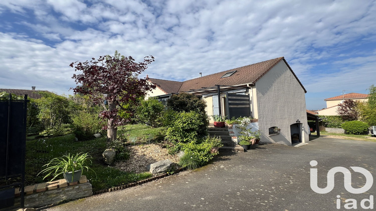Ma-Cabane - Vente Maison Néris-les-Bains, 144 m²