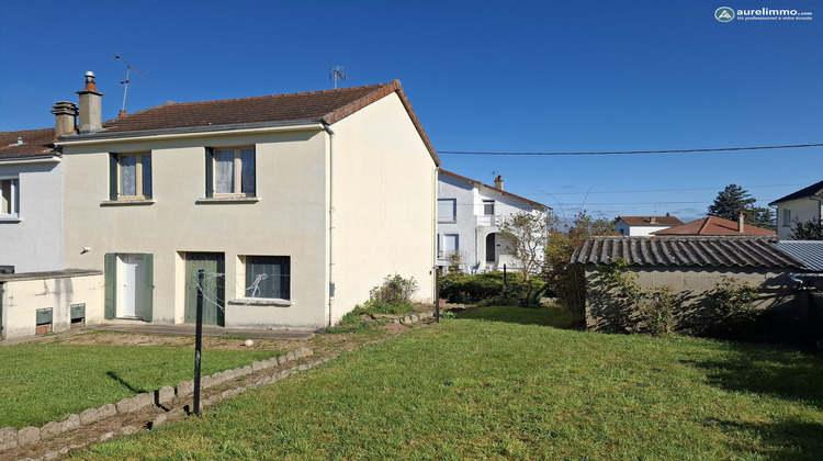 Ma-Cabane - Vente Maison Néris-les-Bains, 70 m²