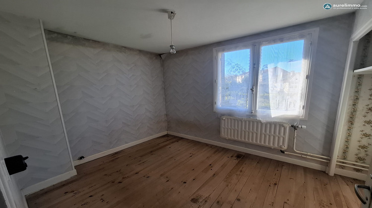 Ma-Cabane - Vente Maison Néris-les-Bains, 70 m²
