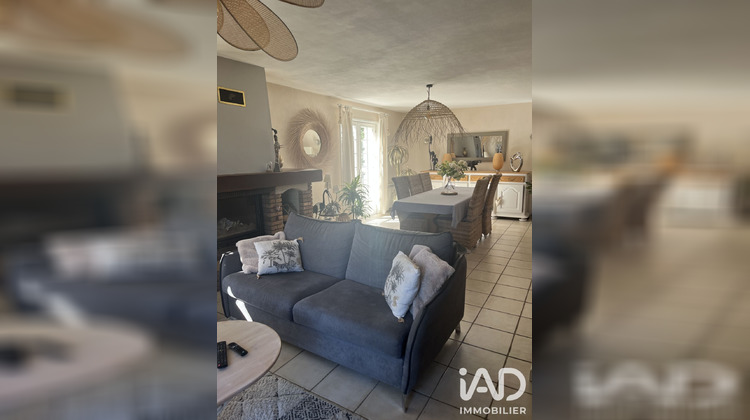 Ma-Cabane - Vente Maison Néronde-sur-Dore, 147 m²